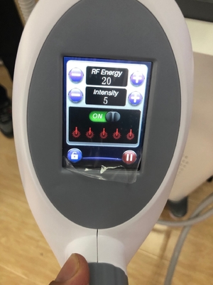Vücut Gevşetme Deri kaldırma Vela Şekil Makinesi RF Vakum Ultrason Kavitasyon Makinesi