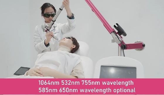 Ticari Picosecond YAG Lazer Makinesi 3500W Ağrısız Lazer Dövme Kaldırma Cihazı