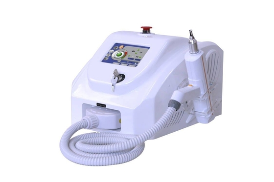Ticari 3 In 1 Q Switch ND Yag Lazer Makinesi 8.4 Dokunmatik Ekranla